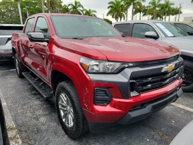 2025 Chevrolet Colorado LT - Photo 30