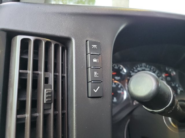 2020 Chevrolet Express Cargo Work Van - Photo 21