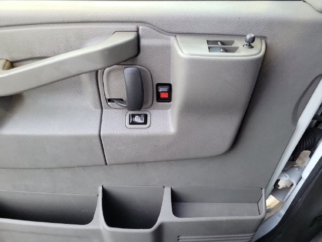 2020 Chevrolet Express Cargo Work Van - Photo 23