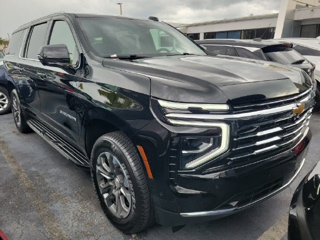 2025 Chevrolet Suburban LT - Photo 2