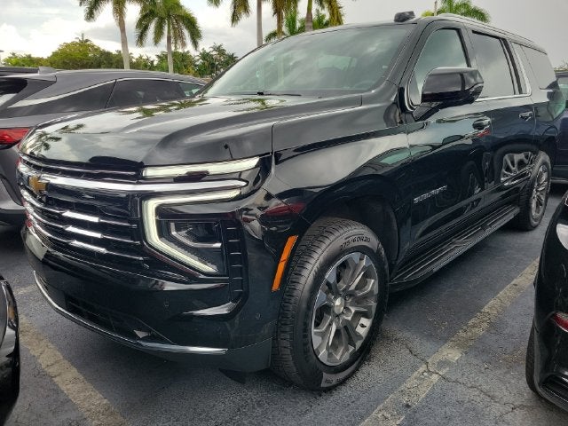 2025 Chevrolet Suburban LT - Photo 31