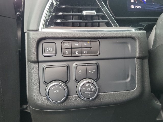 2025 Chevrolet Suburban LT - Photo 43