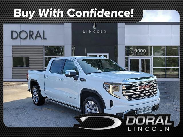 2022 GMC Sierra 4WD Crew Cab Short Box Denali's photo
