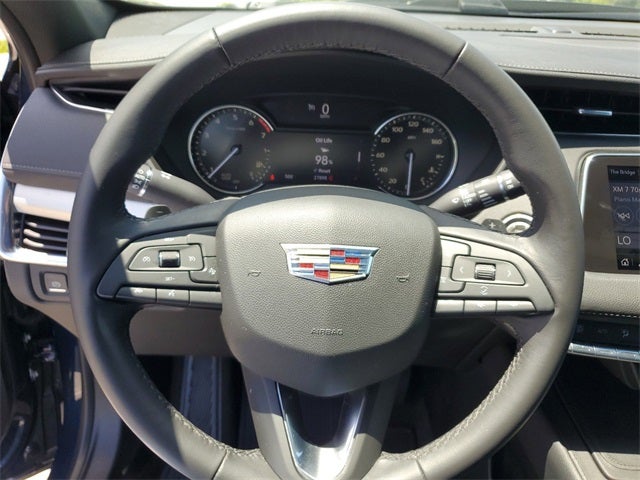 2019 Cadillac XT4 Premium Luxury