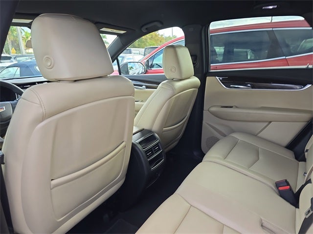 2019 Cadillac XT5 Base