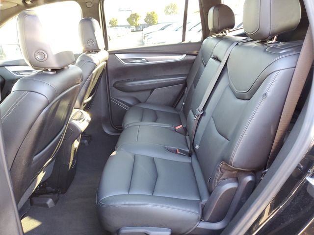 2022 Cadillac XT6 Luxury