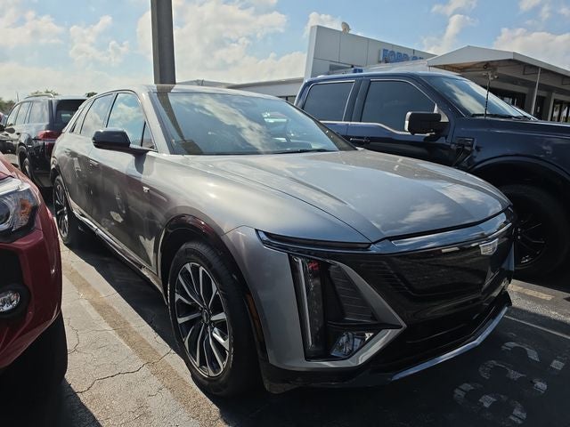 Used 2024 Cadillac LYRIQ Sport 1 with VIN 1GYKPTRK3RZ109033 for sale in Miami, FL