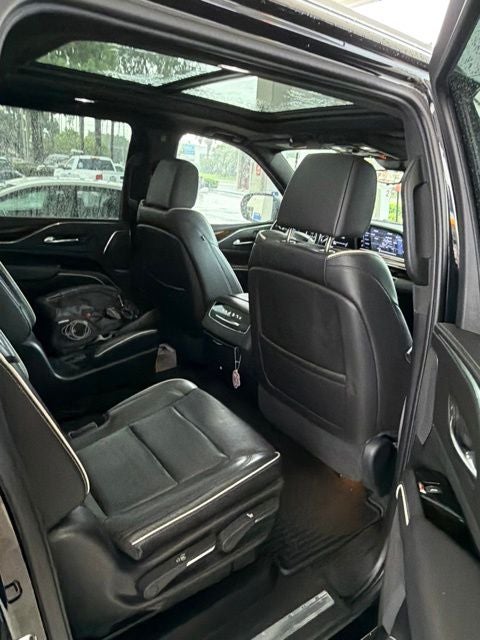 2022 Cadillac Escalade ESV Premium