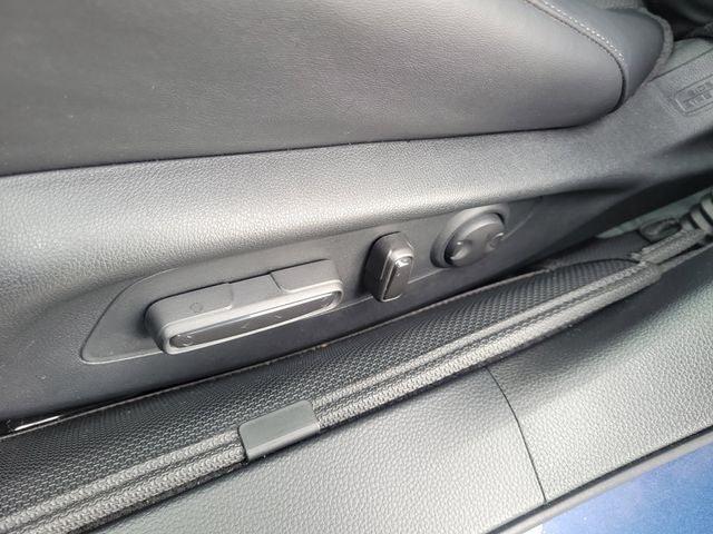 2025 Honda Accord Hybrid EX-L - Photo 11