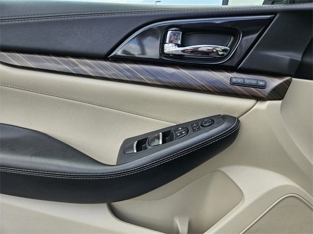 2018 Nissan Maxima Platinum