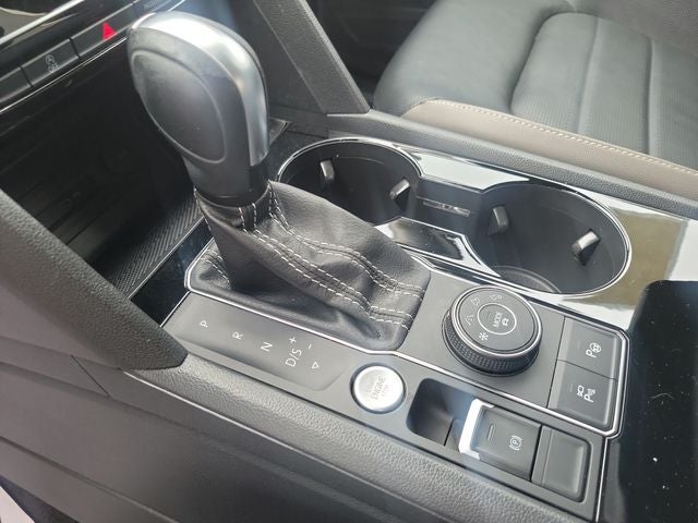2023 Volkswagen Atlas 3.6L V6 SEL Premium R-Line