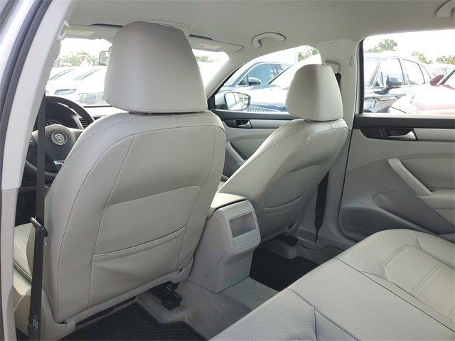 2015 Volkswagen Passat 1.8T S