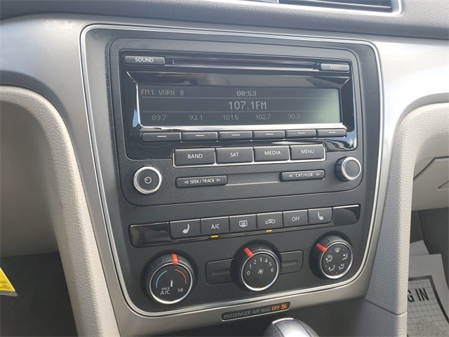 2015 Volkswagen Passat 1.8T S