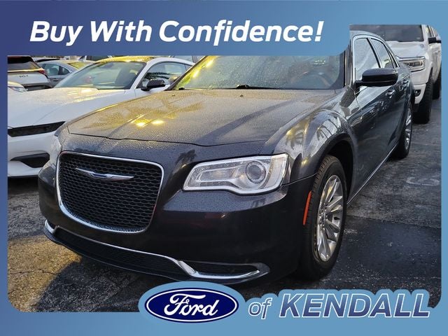 2017 Chrysler 300 Limited