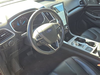 2021 Ford Edge Titanium