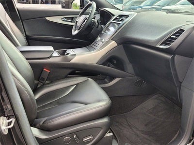 2020 Lincoln Nautilus Standard