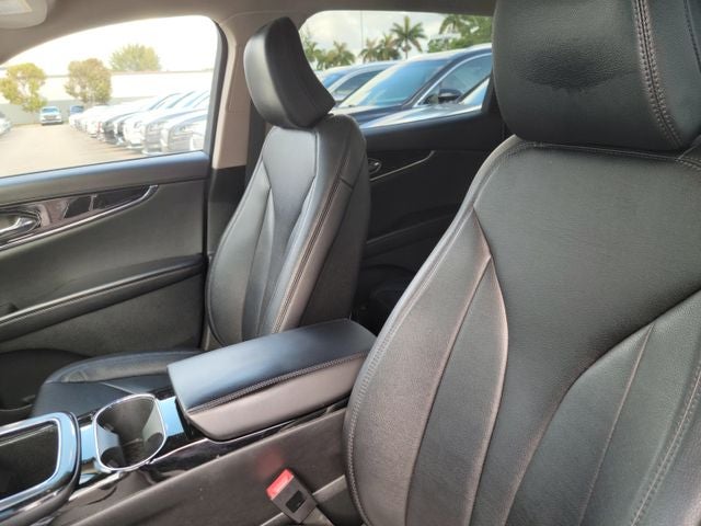 2022 Lincoln Nautilus Standard