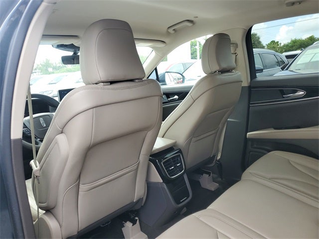 2022 Lincoln Nautilus Standard