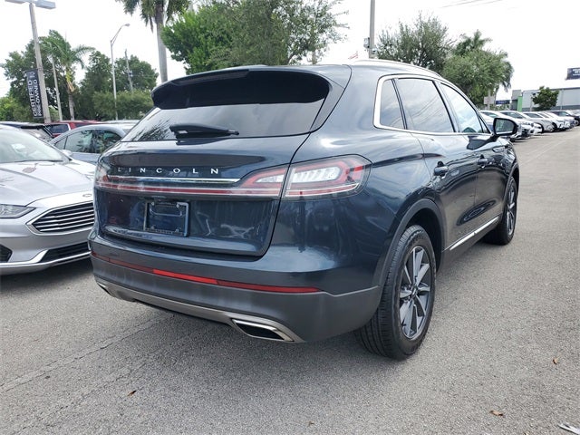 2022 Lincoln Nautilus Standard