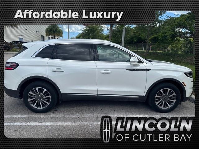 2022 Lincoln Nautilus Standard