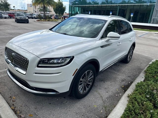 2022 Lincoln Nautilus Standard