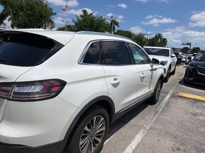 2022 Lincoln Nautilus Standard