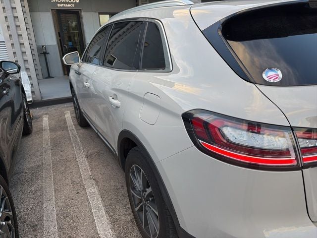 2022 Lincoln Nautilus Standard