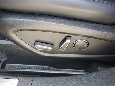 2019 Lincoln Nautilus Select