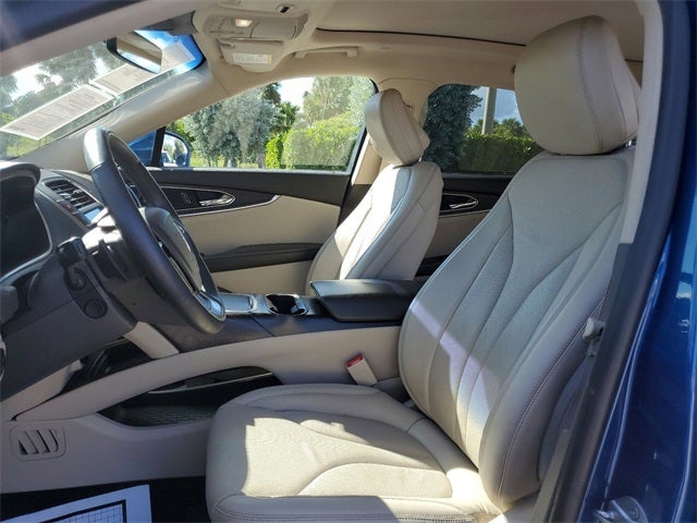 2020 Lincoln Nautilus Reserve