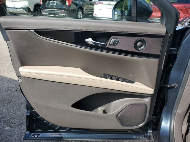 2021 Lincoln Nautilus Reserve