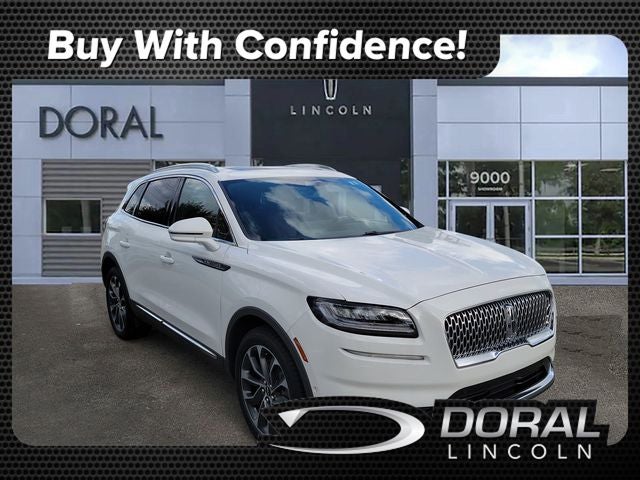 2023 Lincoln Nautilus Reserve FWD's photo