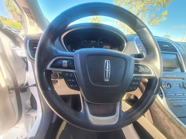 2019 Lincoln Nautilus Select - Photo 17