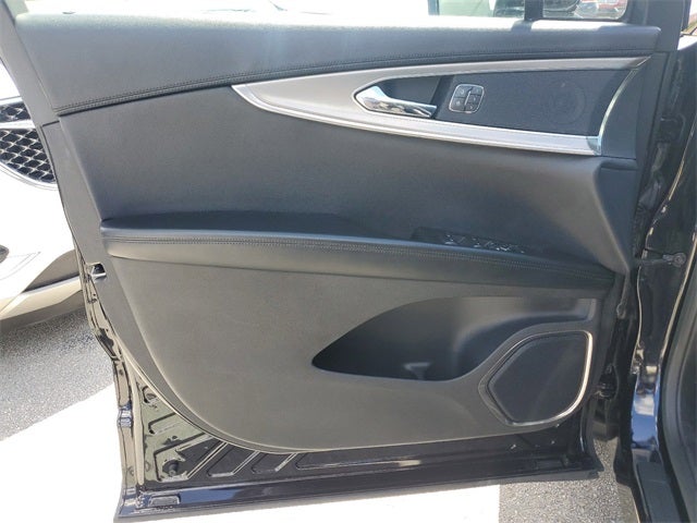 2019 Lincoln Nautilus Select