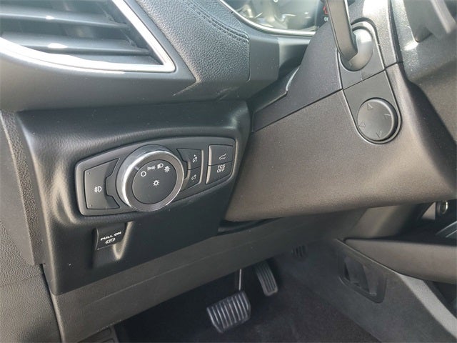 2019 Lincoln Nautilus Select