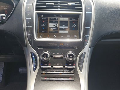 2019 Lincoln Nautilus Select