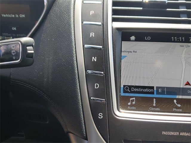 2019 Lincoln Nautilus Select