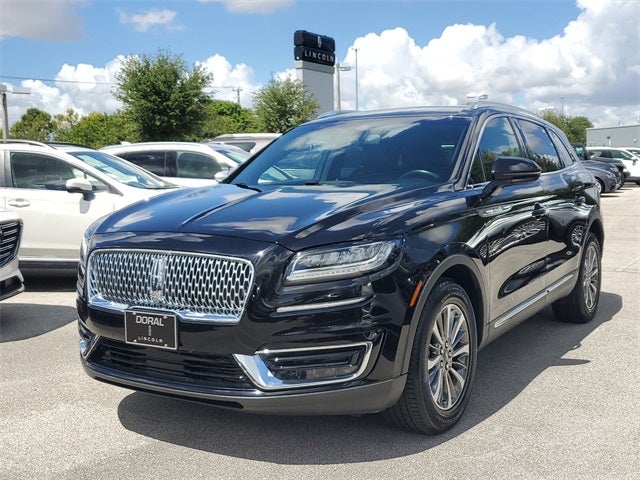 2019 Lincoln Nautilus Select