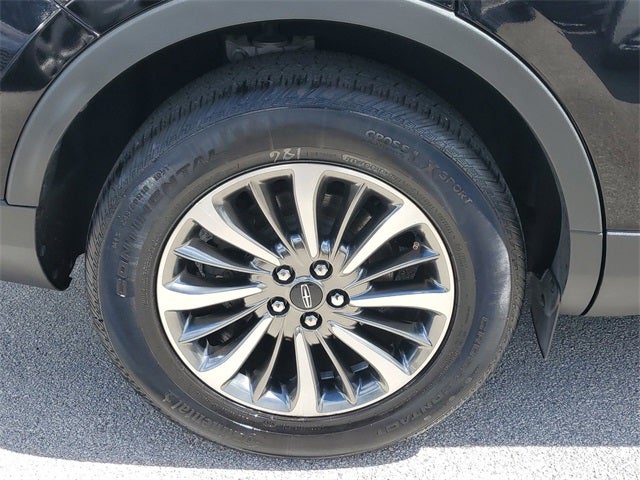 2019 Lincoln Nautilus Select