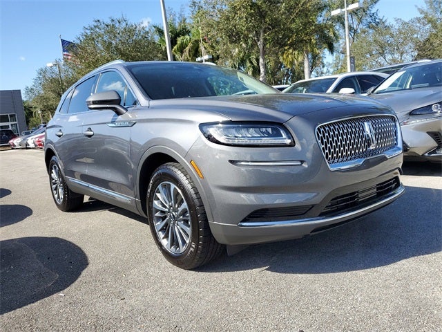 2023 Lincoln Nautilus Standard