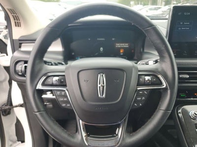 2023 Lincoln Nautilus Standard