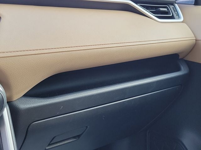 2021 Toyota RAV4 LE - Photo 62