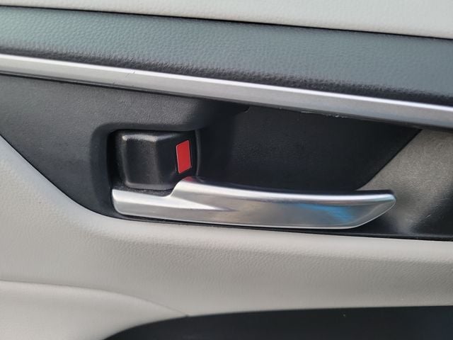 2020 Toyota RAV4 XLE - Photo 45
