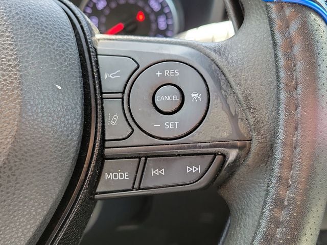 2021 Toyota RAV4 XLE - Photo 22