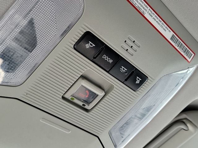 2021 Toyota RAV4 XLE - Photo 30