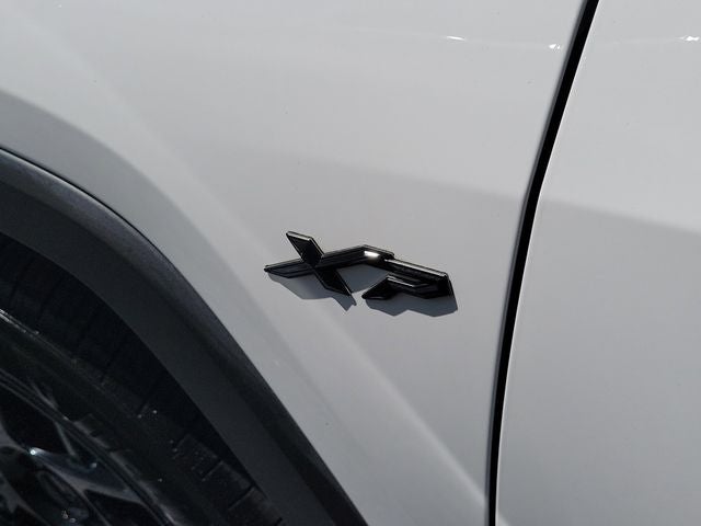 2021 Toyota RAV4 XLE - Photo 38