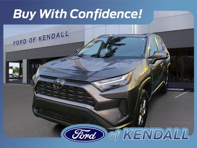 2022 Toyota RAV4 XLE