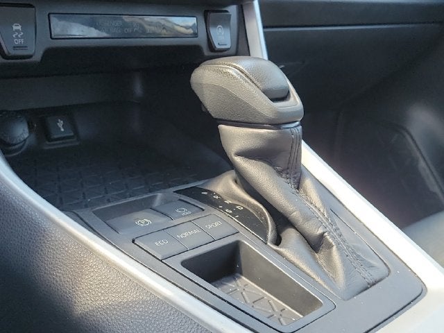 2022 Toyota RAV4 XLE - Photo 29