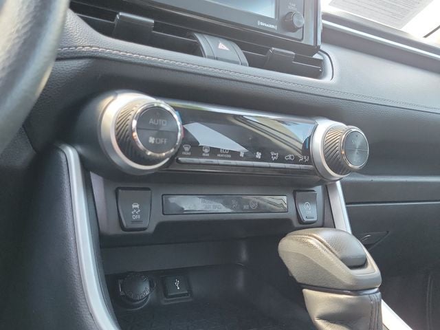 2022 Toyota RAV4 XLE - Photo 55