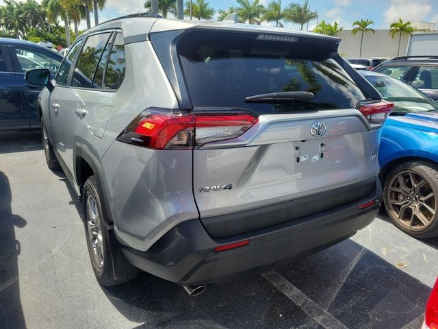 2025 Toyota RAV4 XLE - Photo 34