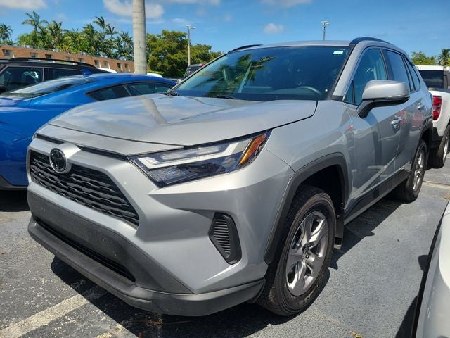 2025 Toyota RAV4 XLE - Photo 62